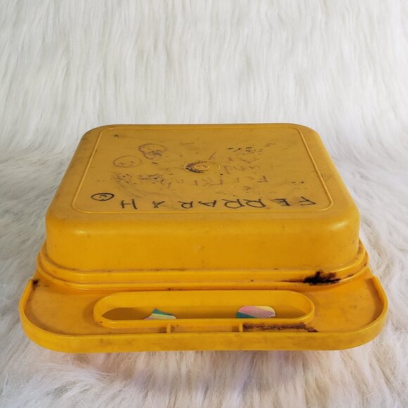 1990's Vintage Tupperware stencils alphabet lunch box and stencils set - Picture 4 of 6